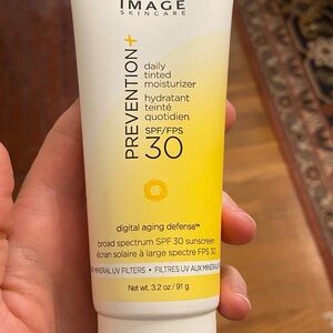 Image Skincare SPF 30 Daily Tinted Moisturizer
